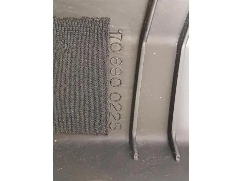 Modanatura Cristallo Montante Parabrezza DX A170 698 04 98 Mercedes Classe SLK R170 1997