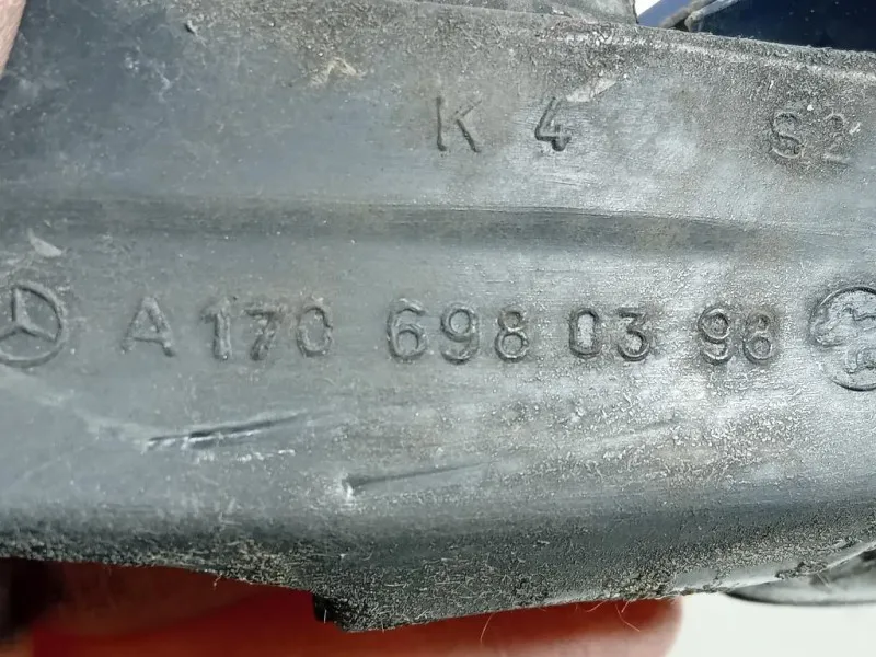 Modanatura Cristallo Montante Parabrezza SX A1706980398 Mercedes Classe SLK R170 1997