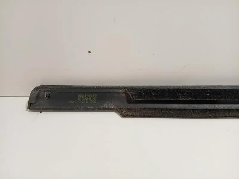 Modanatura Estraschiavetro Porta ANT DX A2516904680 Mercedes Classe R W251 2006