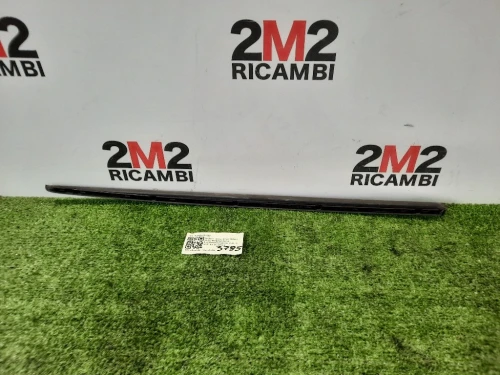 Modanatura Estraschiavetro Porta ANT SX 8V48532832ZZ Audi A3 8VA Sportback 2012