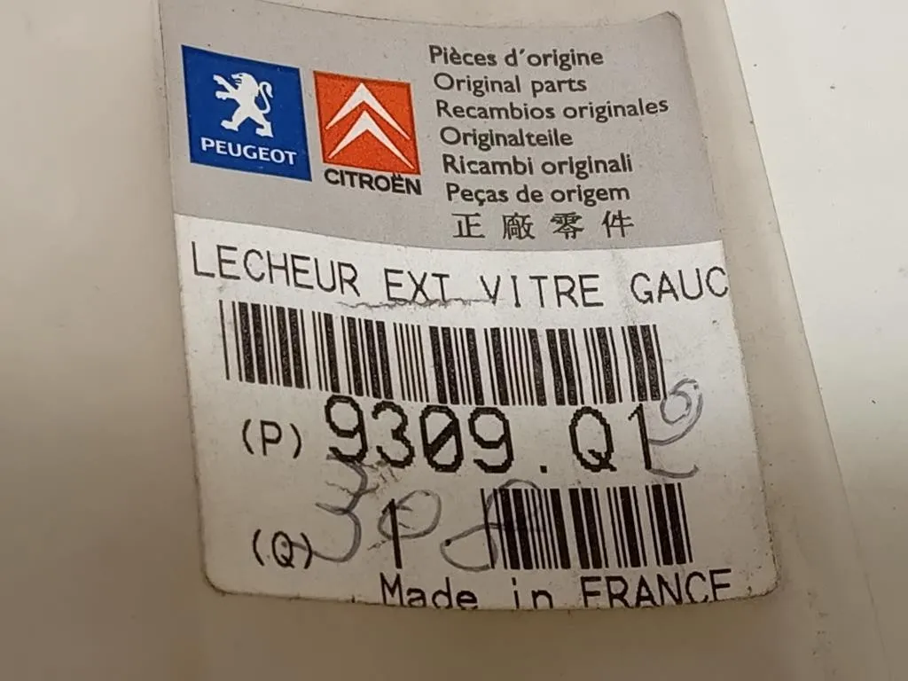 Modanatura Estraschiavetro Porta ANT SX 9309Q1 Peugeot 308 II 2017