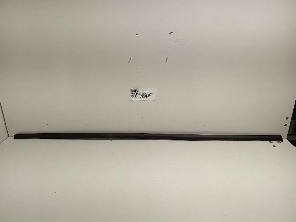 Modanatura Estraschiavetro Porta ANT SX 9309Q1 Peugeot 308 II 2017