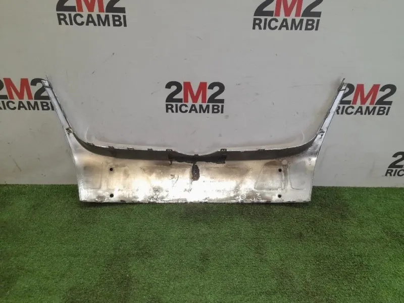 Modanatura Griglia Radiatore 1K5853651 Volkswagen GOLF V Variant 2007