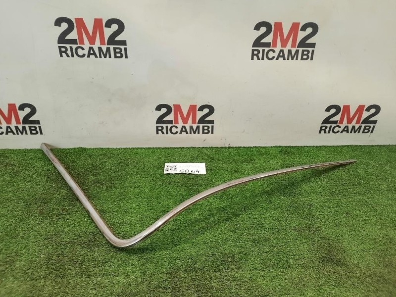 Modanatura Lunotto SUP DX Lancia 2000