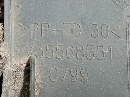 Modanatura Paracolpi Parafango ANT DX 735568351 Fiat 500L 2013