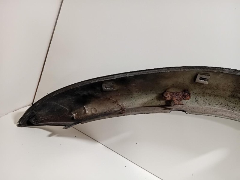 Modanatura Paracolpi Parafango ANT DX MODANATURA PARACOLPI PARAFANGO ANT DX Mitsubishi L200 II 1997