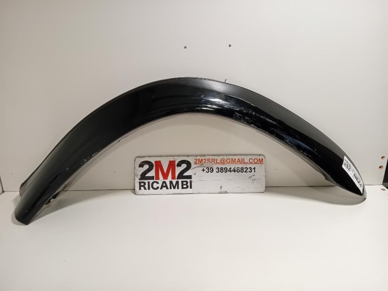 Modanatura Paracolpi Parafango ANT DX MODANATURA PARACOLPI PARAFANGO ANT DX Mitsubishi L200 II 1997