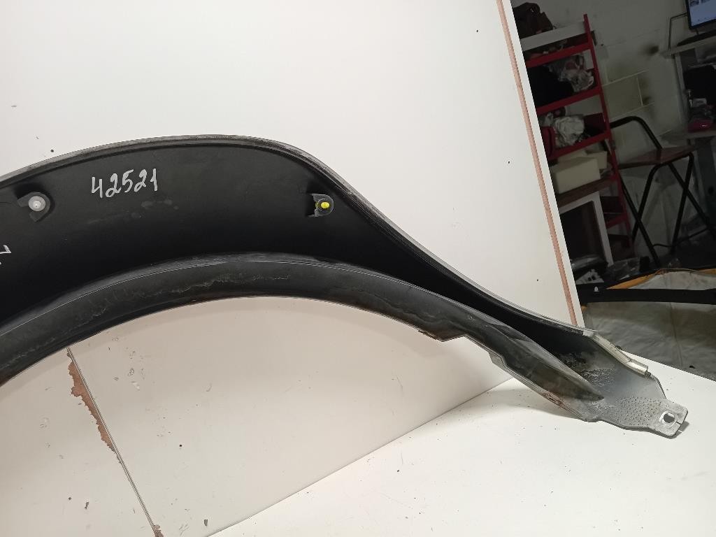 Modanatura Paracolpi Parafango ANT DX MODANATURA PARACOLPI PARAFANGO ANT DX Nissan Navara 2005