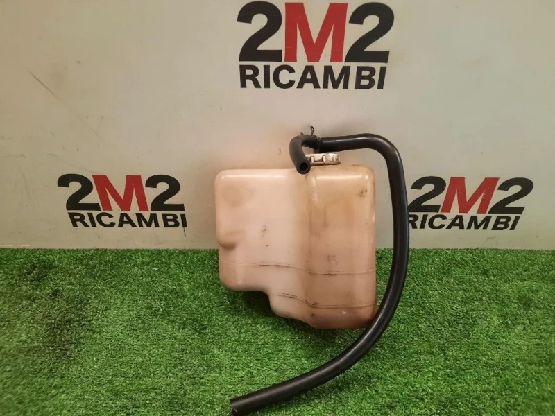 Vaschetta Acqua MR404879 Mitsubishi Pajero III 2000