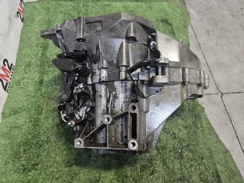 Cambio 3S7R-7F096-D Ford Focus III 2008