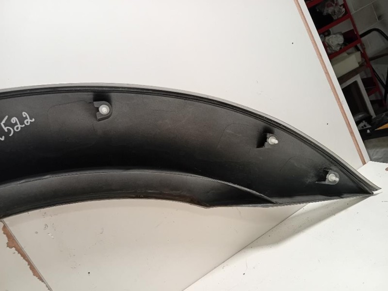 Modanatura Paracolpi Parafango ANT SX MODANATURA PARACOLPI PARAFANGO ANT SX Nissan Navara 2005