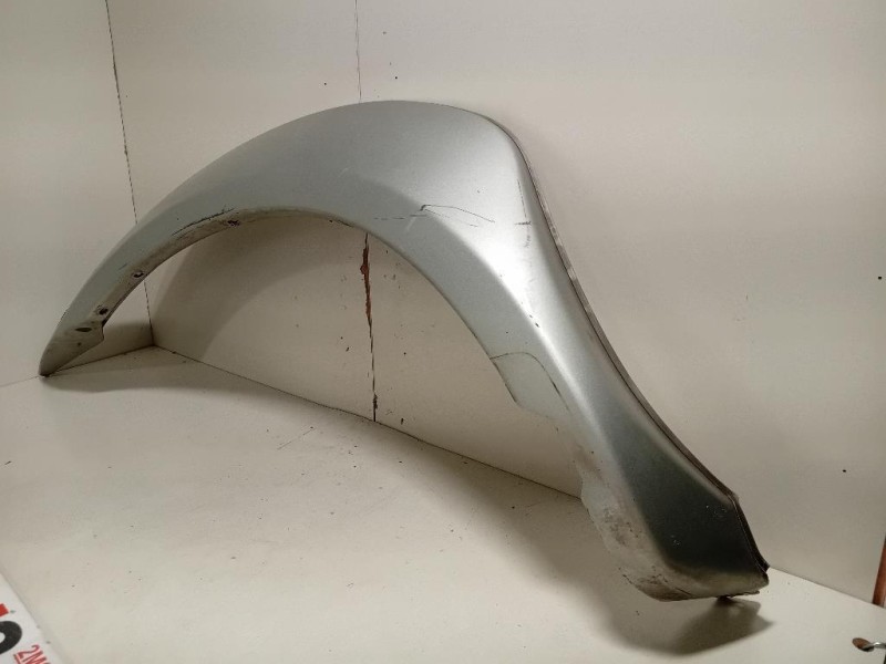 Modanatura Paracolpi Parafango ANT SX MODANATURA PARACOLPI PARAFANGO ANT SX Nissan Navara 2005