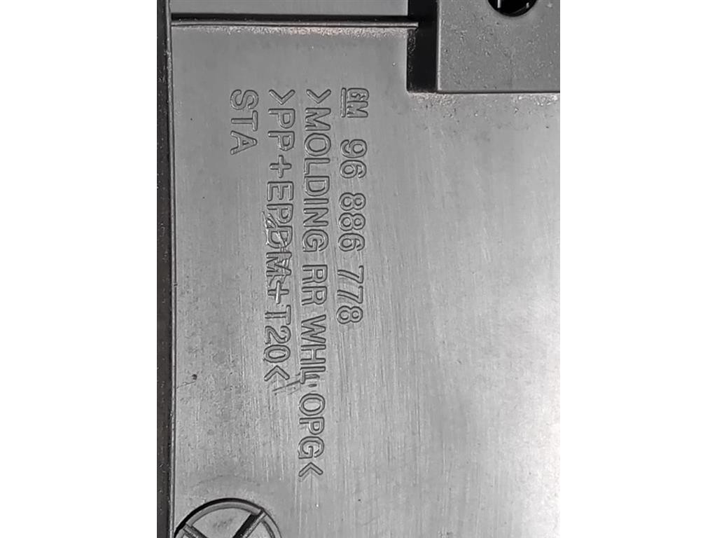 Modanatura Paracolpi Parafango POST DX 96886778 Chevrolet Orlando 2011