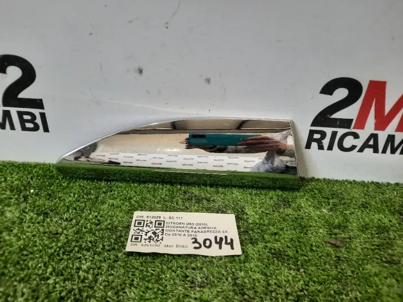 Modanatura Paracolpi Parafango POST DX 98000693VD Citroen DS3 2010