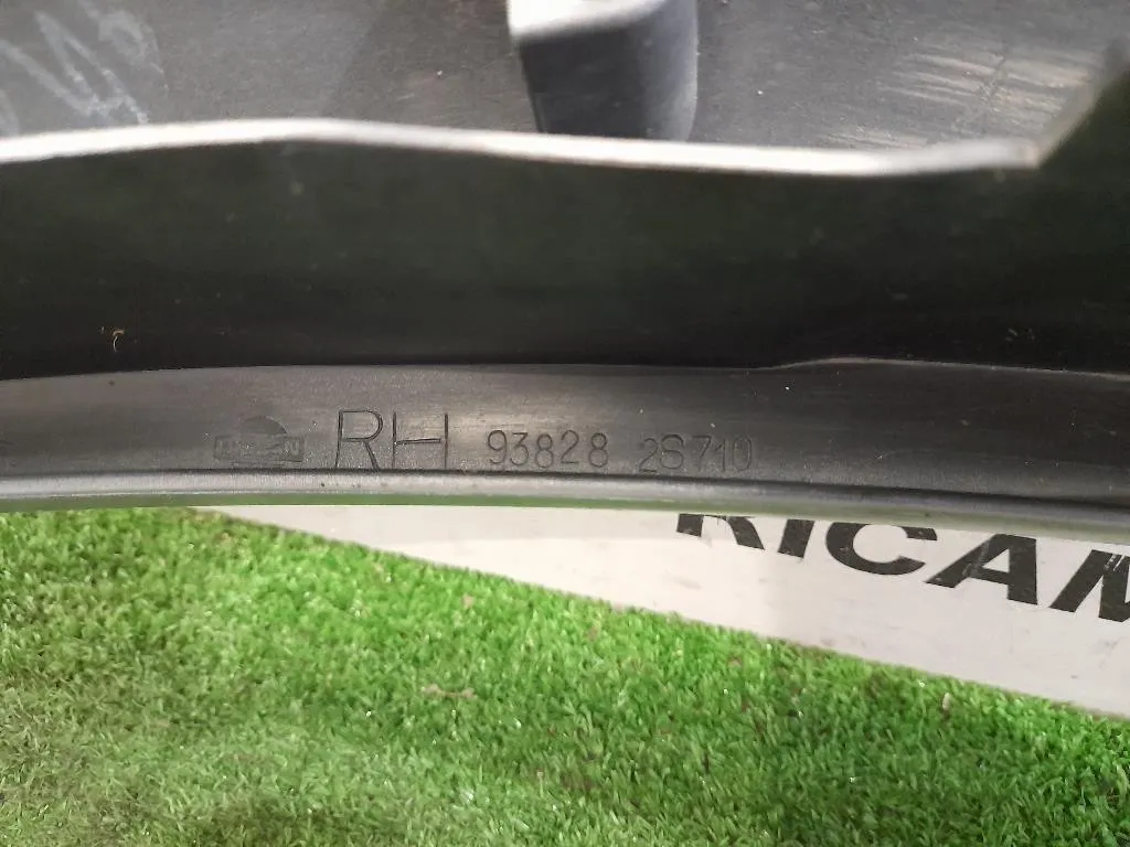 Modanatura Paracolpi Parafango POST DX 938282S710 Nissan Navara 2005