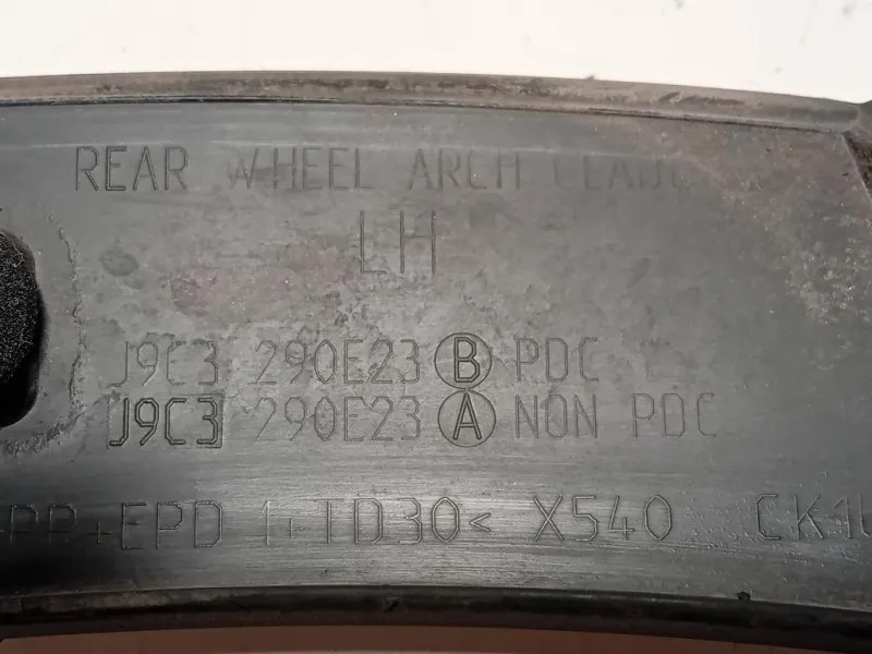 Modanatura Paracolpi Parafango POST SX J9C3290E23 Jaguar E-pace 2017