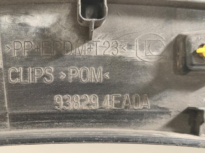 Modanatura Paracolpi Parafango POST SX 938294EA0A Nissan Qashqai II 2014