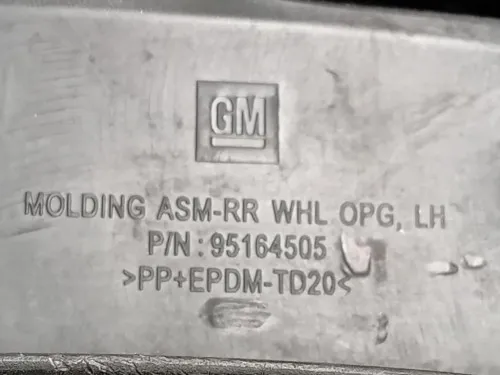 Modanatura Paracolpi Parafango POST SX 95164505 Opel Mokka 2013