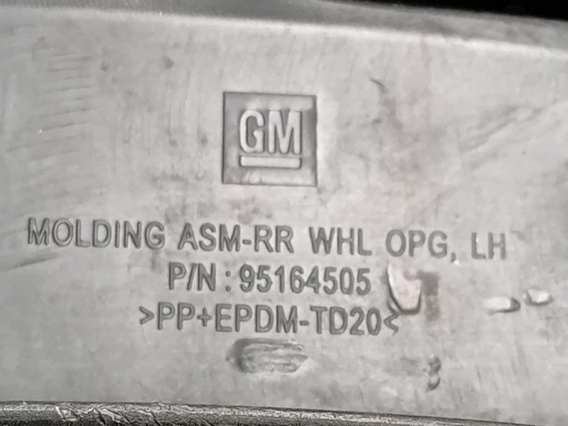 Modanatura Paracolpi Parafango POST SX 95164505 Opel Mokka 2013