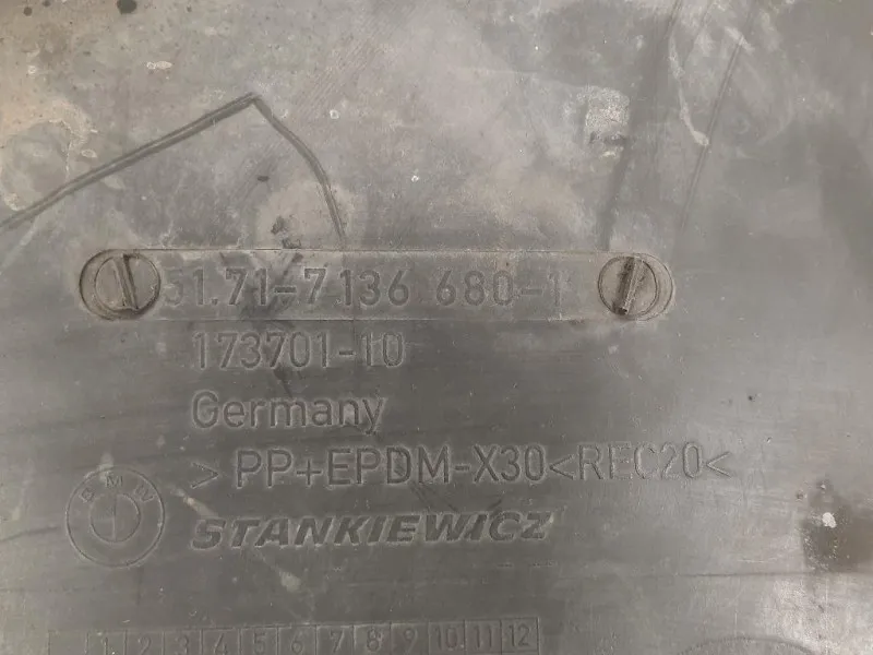 Modanatura Paracolpi Passaruota ANT DX 5171-7 136 680- Bmw Serie 7 E66 2003