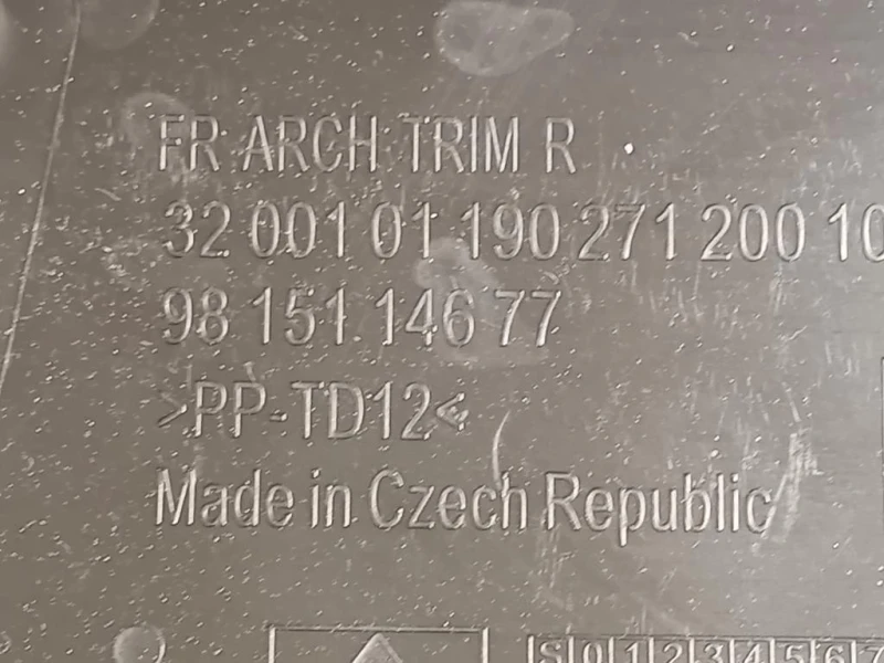 Modanatura Paracolpi Passaruota ANT DX 9815114677 Citroen C3 III 2020