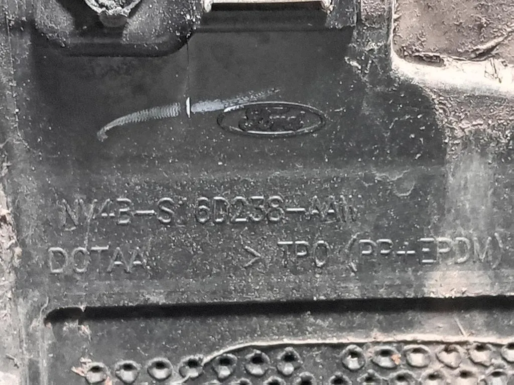 Modanatura Paracolpi Passaruota ANT SX NV4B-S16D238-AWW Ford KUGA III 2020