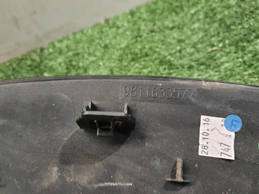 Modanatura Paracolpi Passaruota ANT SX 9811633577 Peugeot 5008 II 2017