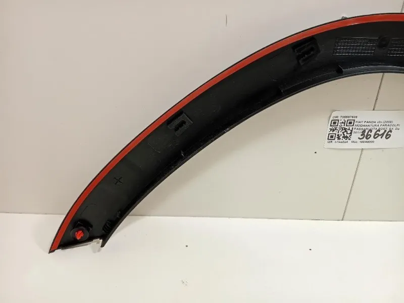 Modanatura Paracolpi Passaruota POST SX 735597606 Fiat Panda II 2009