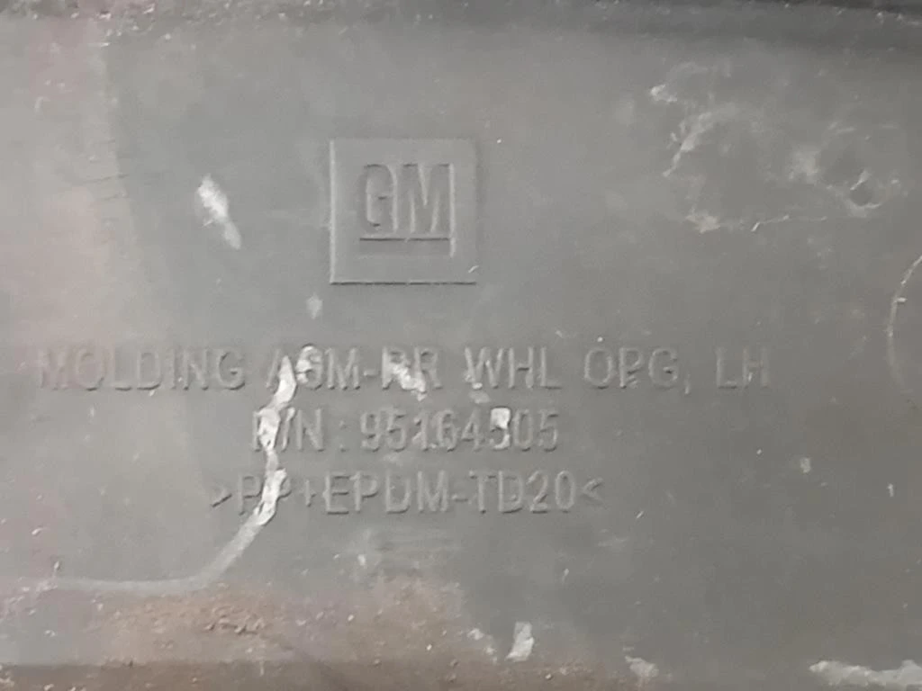 Modanatura Paracolpi Passaruota POST SX 95164505 Opel Mokka 2013