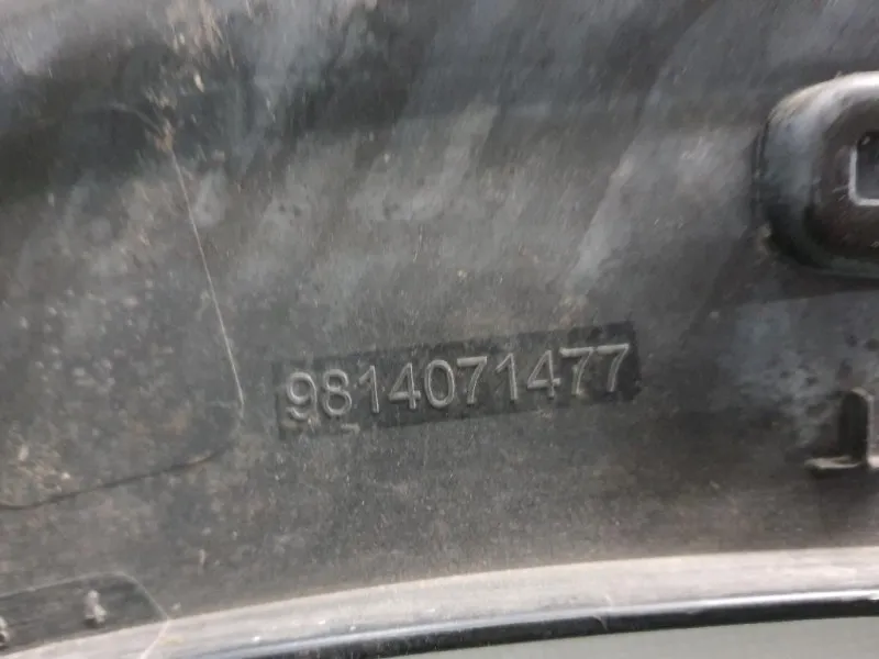 Modanatura Paracolpi Passaruota POST SX 9814071477 Peugeot 5008 II 2017