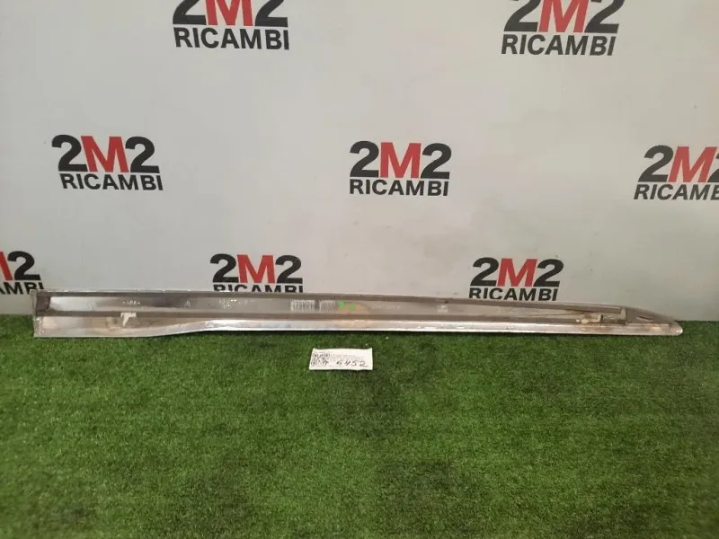 Modanatura Paracolpi Porta ANT SX 9687741677 Citroen DS3 2010