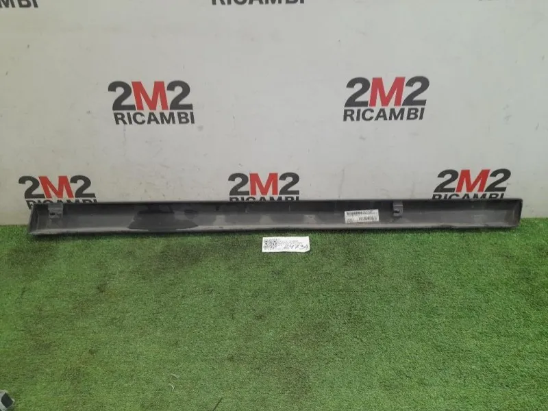 Modanatura Paracolpi Porta ANT SX 39885578 Volvo V70 III 2008