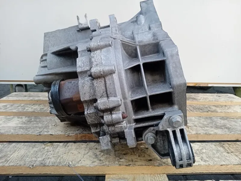 Cambio FV4R7002TCA 6 MARCE MANUALE Ford KUGA II 2013