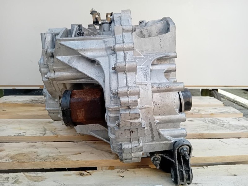 Cambio DANNI IN FOTO CV6R7000AD ATTENZIONE DANNO IN FOTO Ford KUGA II 2013