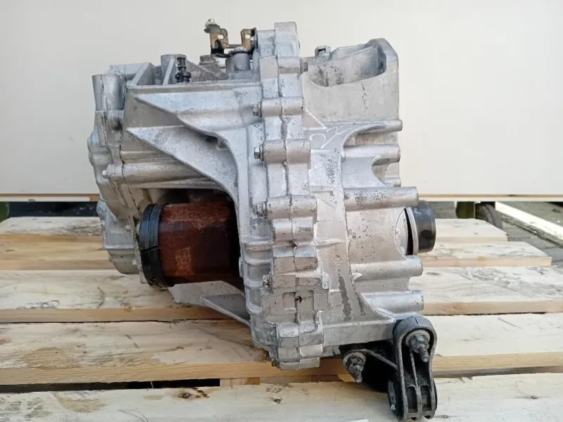 Cambio DANNI IN FOTO CV6R7000AD ATTENZIONE DANNO IN FOTO Ford KUGA II 2013