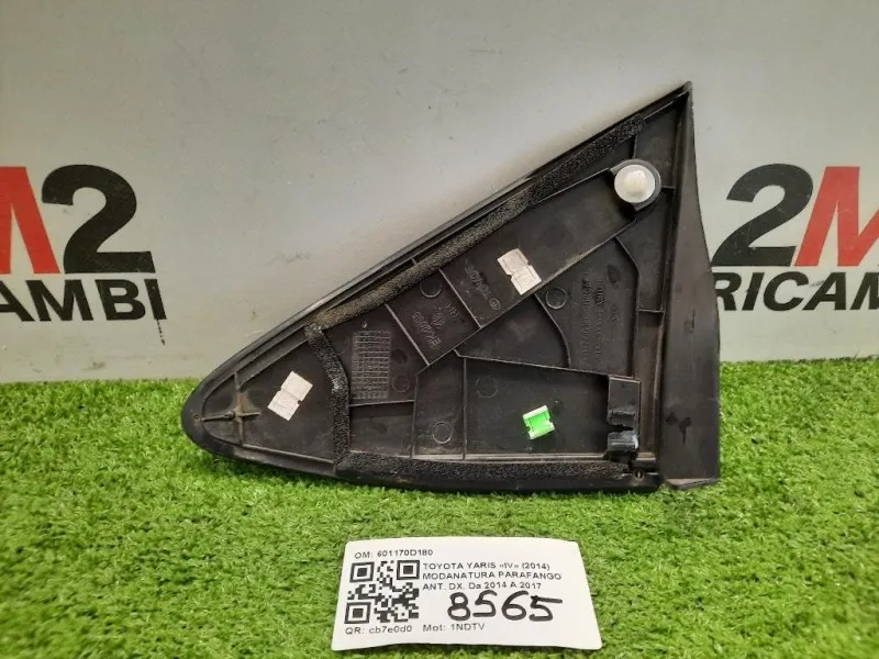 Modanatura Parafango ANT DX 601170D180 Toyota Yaris IV 2014