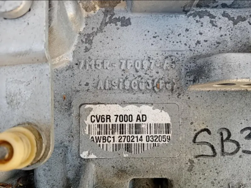 Cambio DANNI IN FOTO CV6R7000AD ATTENZIONE DANNO IN FOTO Ford KUGA II 2013