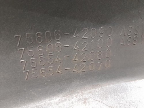 Modanatura Parafango SUP POST SX 7560642090 Toyota RAV 4 II 2000