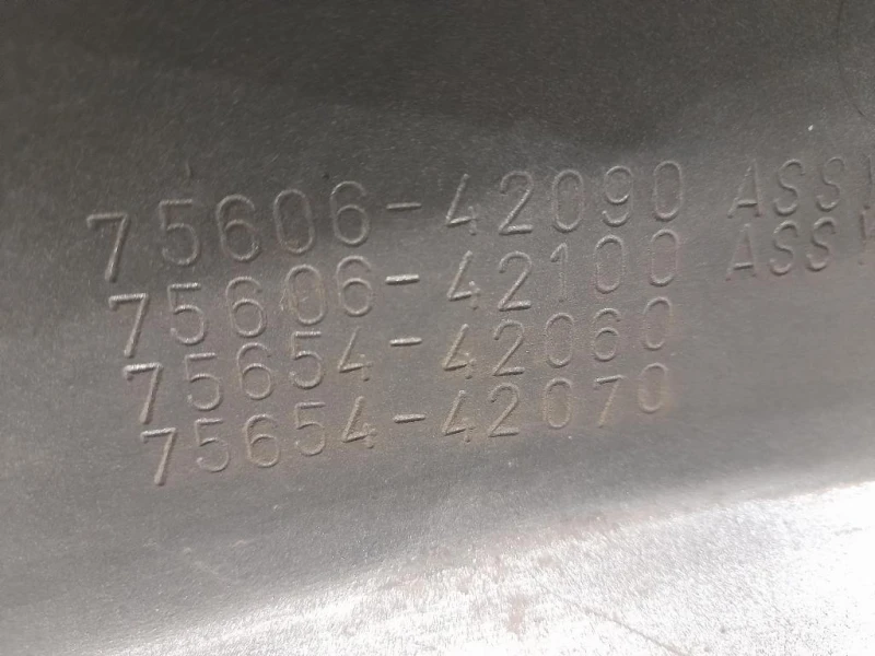 Modanatura Parafango SUP POST SX 7560642090 Toyota RAV 4 II 2000