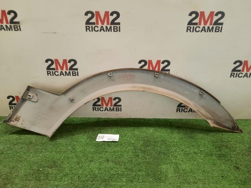 Modanatura Parasassi POST DX MR478746 Mitsubishi Pajero III 2000