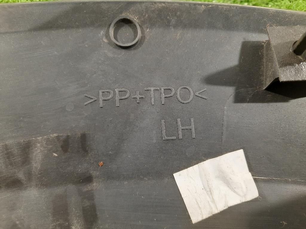 Modanatura Parasassi POST SX L1TB-S286D03-C Ford PUMA II 2019