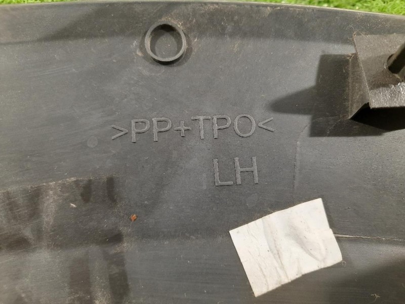 Modanatura Parasassi POST SX L1TB-S286D03-C Ford PUMA II 2019