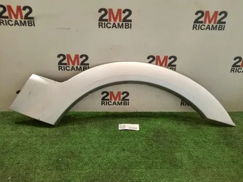 Modanatura Parasassi POST SX MR478745 Mitsubishi Pajero III 2000