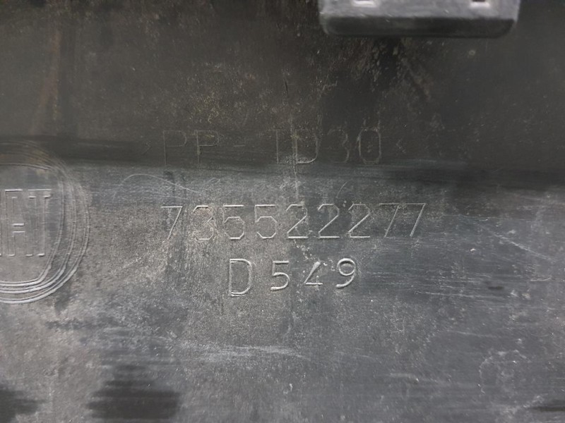 Modanatura Paraurti Centrale POST 735522277 Fiat 500L 2013