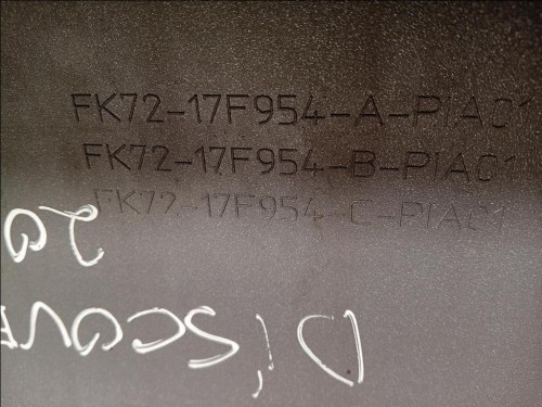 Modanatura Paraurti Centrale POST FK72-17F954 Land Rover Discovery V 2016