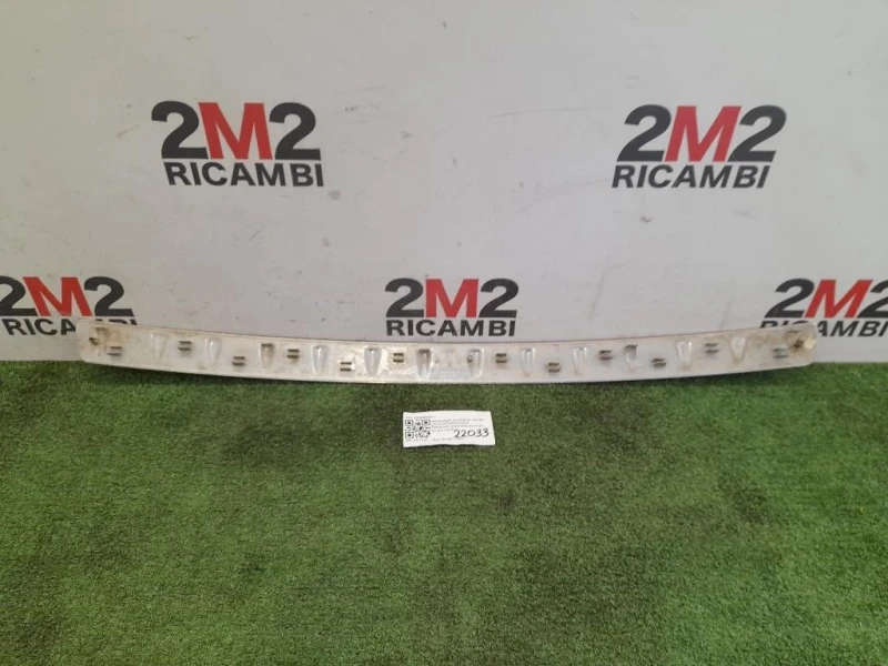 Modanatura Paraurti Centrale POST A2468850011 Mercedes Classe B W246 2012