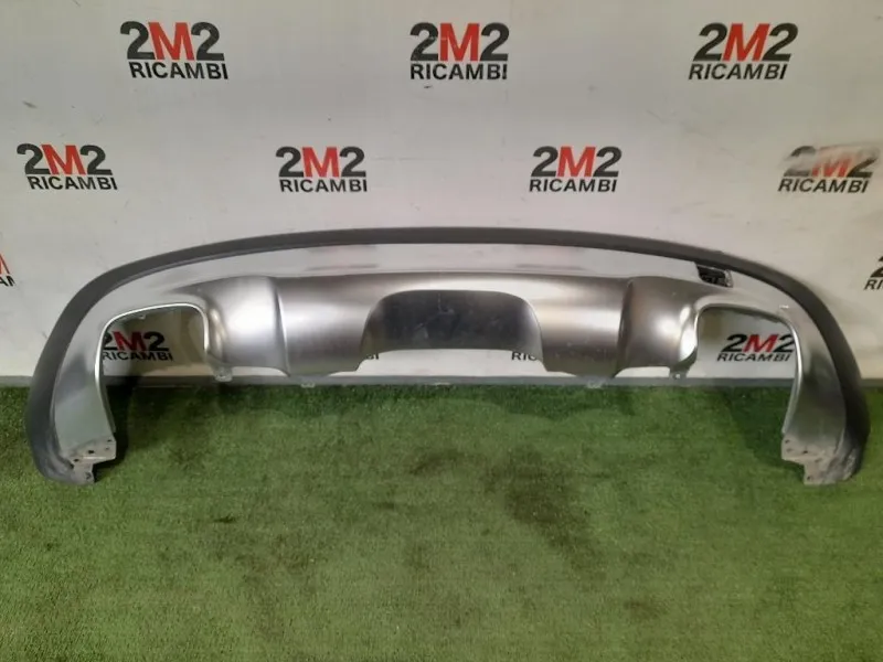 Modanatura Paraurti Centrale POST A1568850925 Mercedes Classe GLA X156 2017