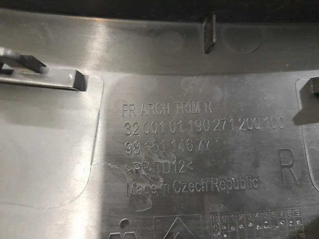 Modanatura Paraurti ANT DX 9815114677 DX Citroen C3 III 2016