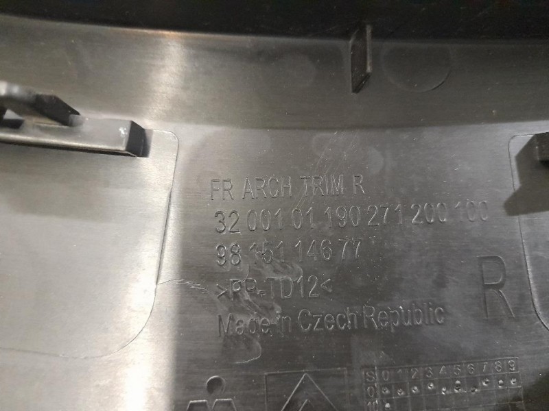 Modanatura Paraurti ANT DX 9815114677 DX Citroen C3 III 2016