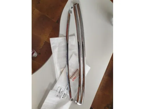 Modanatura Paraurti INF ANT 51117127936 Mini MINI Cooper R52 Cabrio 2001